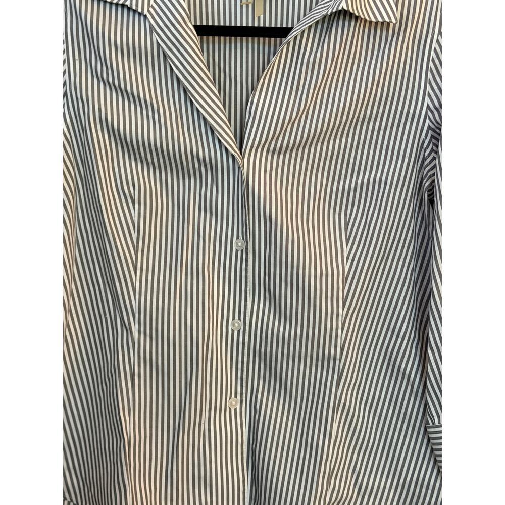 Anne Klein Pinstripe Button Front Blouse Gray White Women’s Medium - Picture 3 of 12